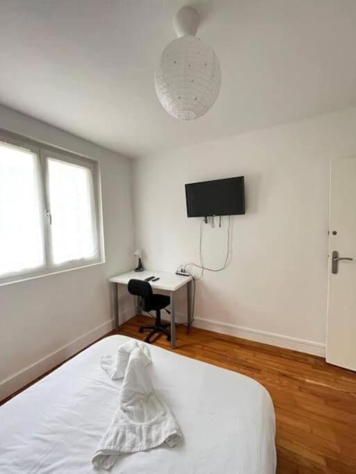Los Angeles - Grand Appartement Reims Exterior photo