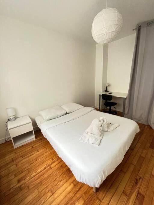 Los Angeles - Grand Appartement Reims Exterior photo